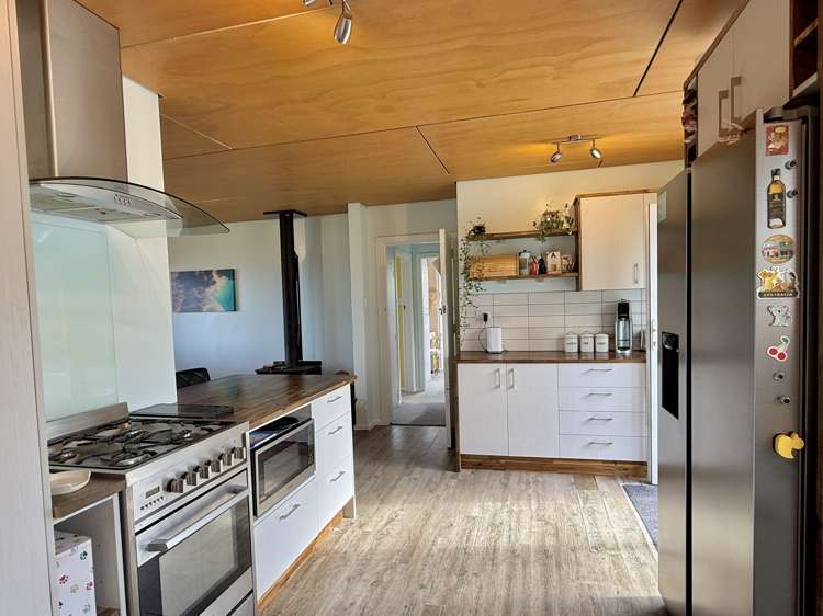 11 High Street Kakanui_10