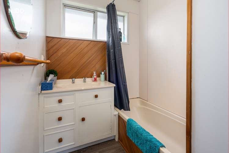 18 Athol Place Ravensbourne_15