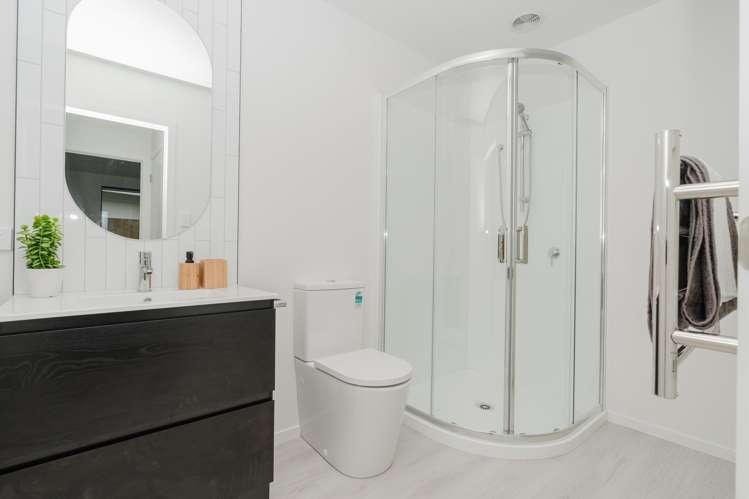 2/26 Bernard Street Chedworth_12