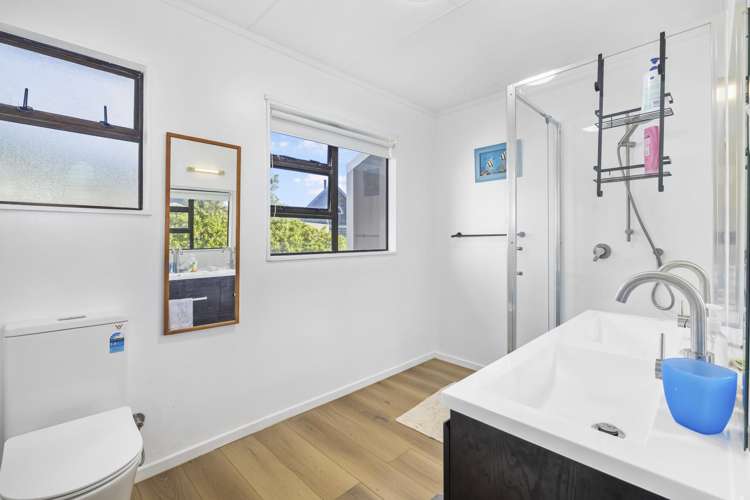 24 Scott Avenue Otaki Beach_22