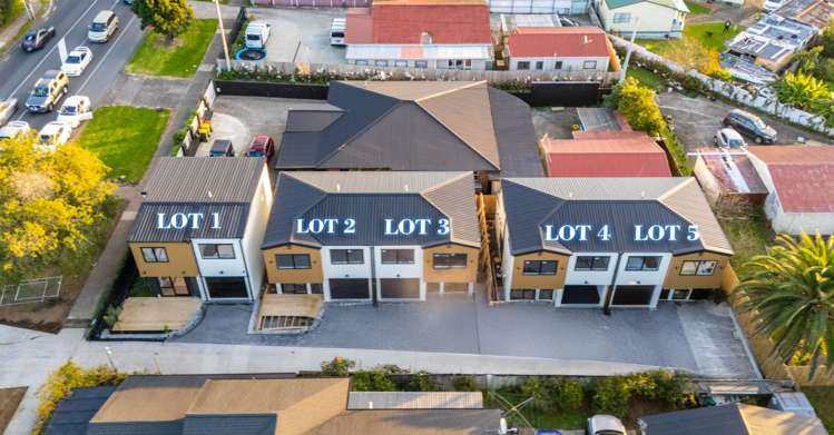 511 Massey Road Mangere_12