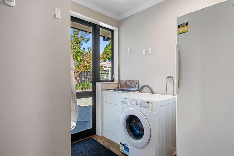 15 Kingsford Drive Stoke_24