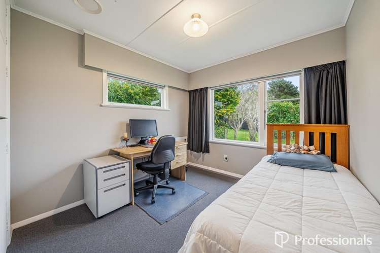2 Short Street Wainuiomata_16