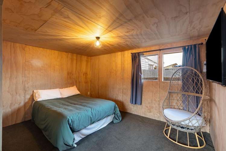 256 Tremaine Avenue Highbury_25