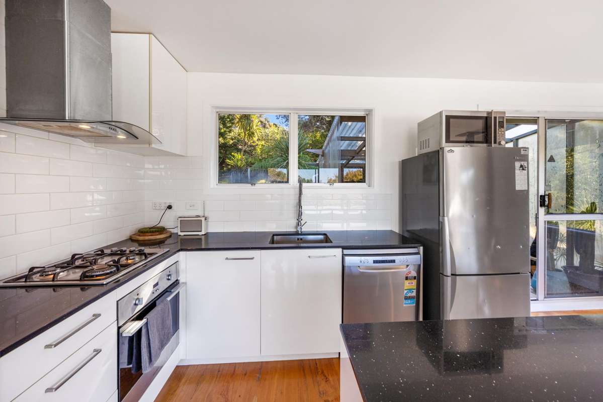 34 Rauhuia Crescent_2