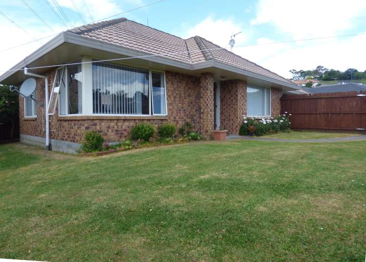 1/2 Lowburn Place Clover Park_8