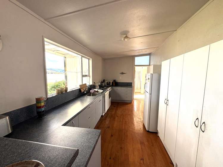 290 Newhaven Road Owaka_23