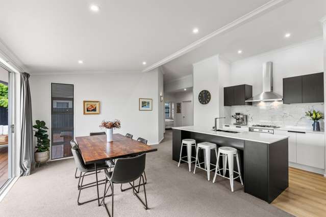 17 Bottle Lake Drive Parklands_4