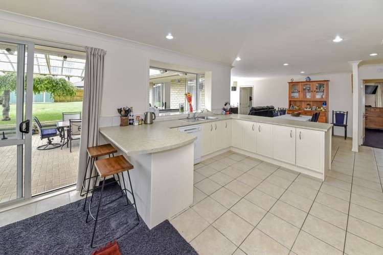 43 Glenross Drive Wattle Downs_5