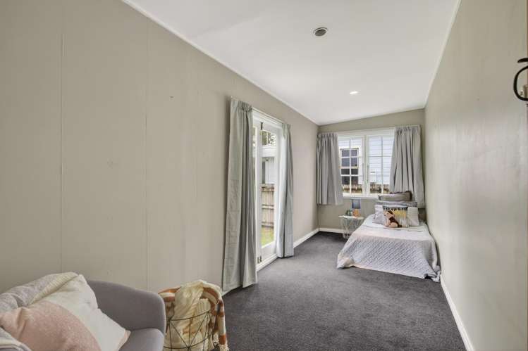 17A Carey Street Waitara_21