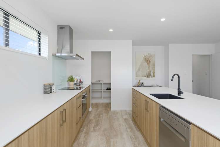 57 Northmoor Boulevard Rolleston_9