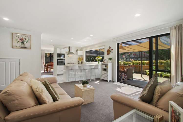 4 Waikura Drive Te Atatu Peninsula_9