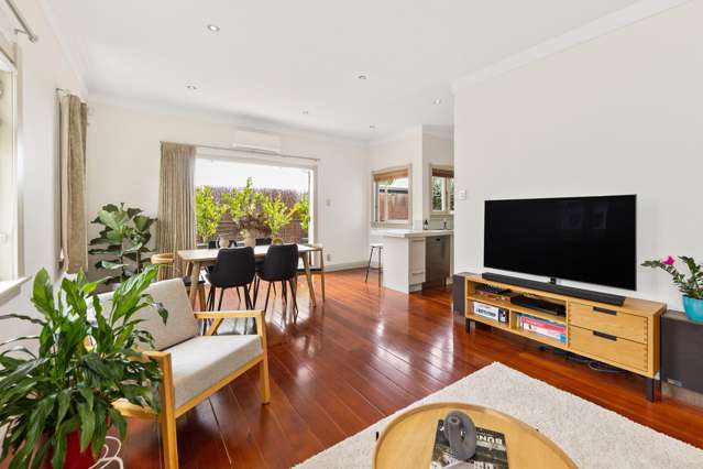 32 Kings Road Mount Roskill_4