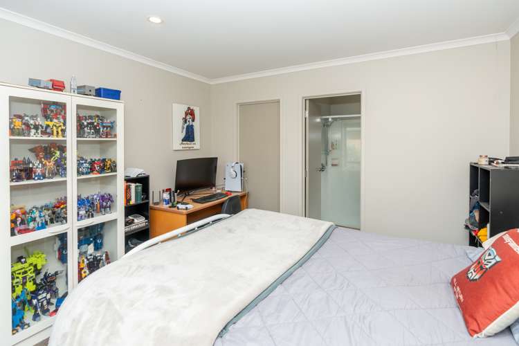 32 Nielsen Gardens Rototuna_33