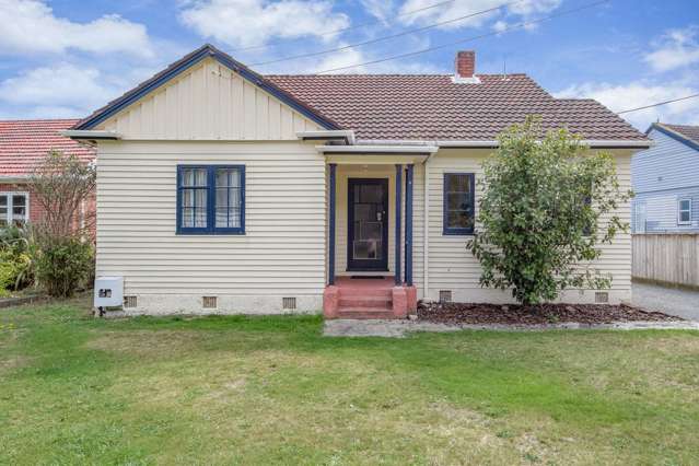 27 Bell Road Waiwhetu_1