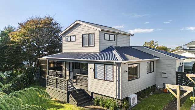 PRIVATE, EXCELLENT LOCATION!
