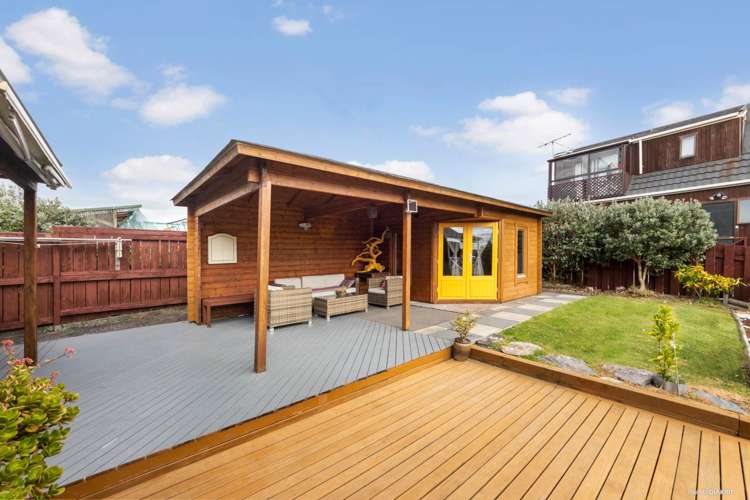 1/11 Forsythe Place Massey_15