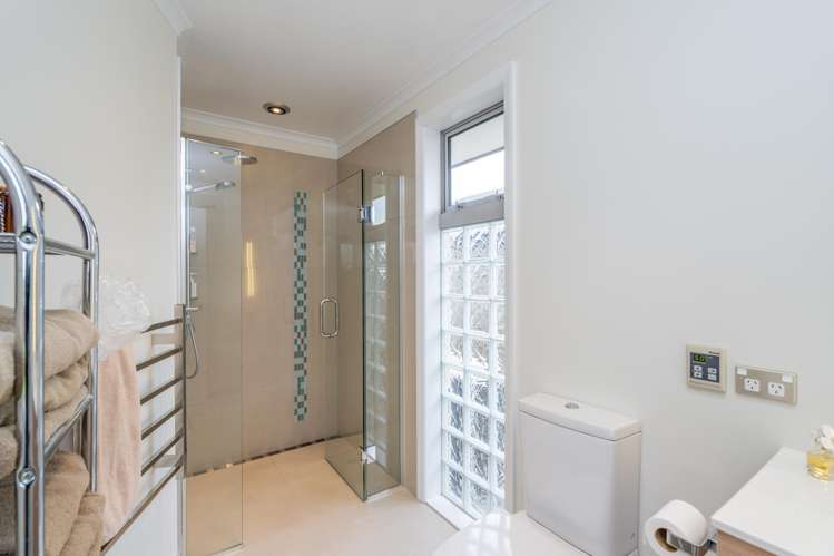 7 Somerset Lane Rosedale_16