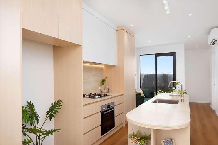 6 Sails Road_4