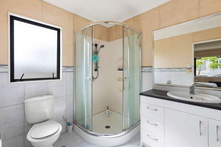 319 Chapel Road Flat Bush_13