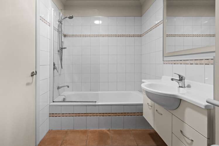 95 Middle Road Havelock North_11