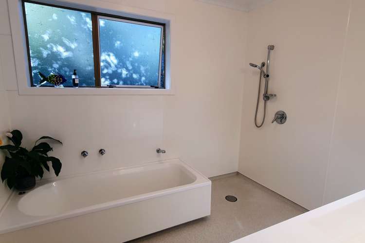 2 Otuturu Creek Road Thames_10