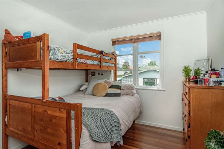 46 Philomel Crescent Bayswater_9