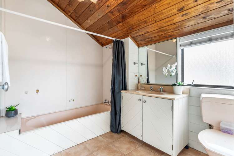 12 Palliser Lane Browns Bay_21