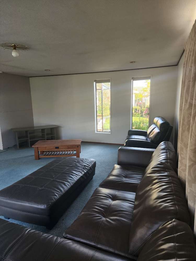 5 Raeburn Place Gore_18