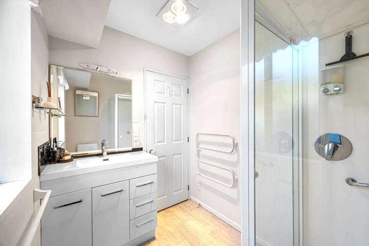 49 Showgate Avenue Sockburn_7
