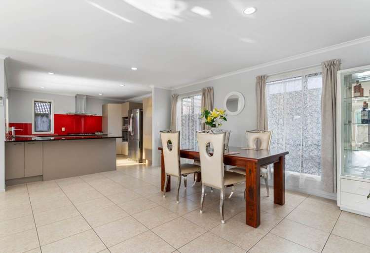 4 Shingleton Lane Flat Bush_6