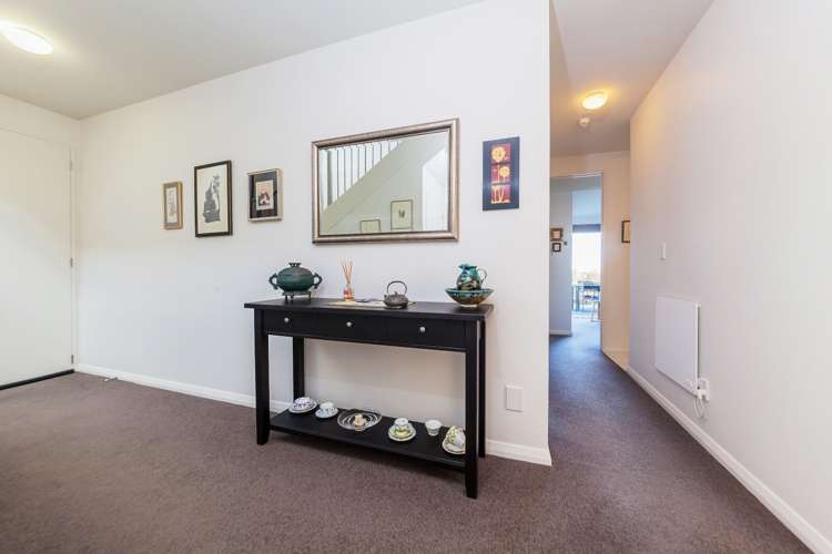 14a Gollan Road Mount Wellington_16