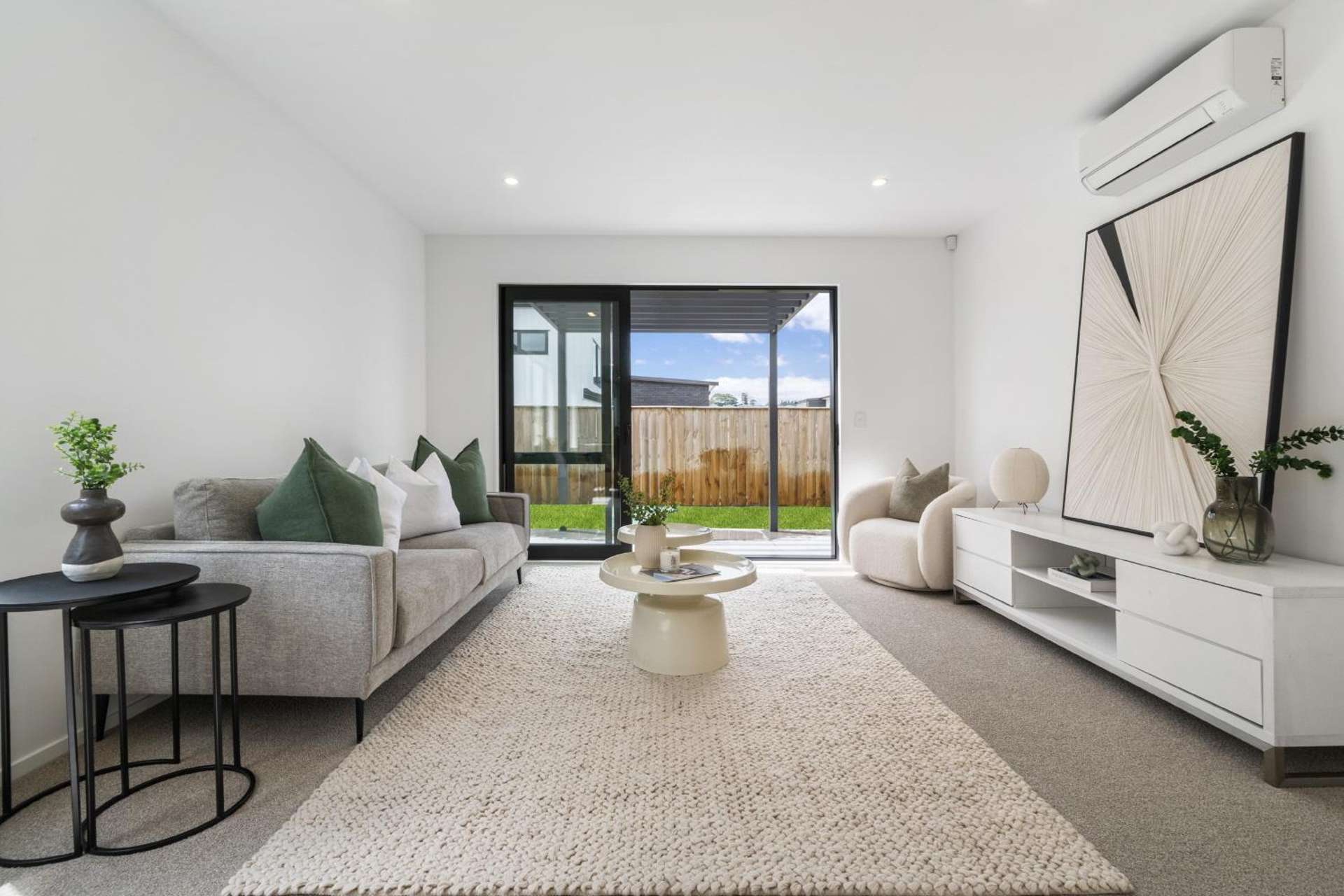 51 Nga Pona Toru Road Flat Bush_0