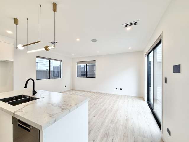 5 Spars Road Milldale_3