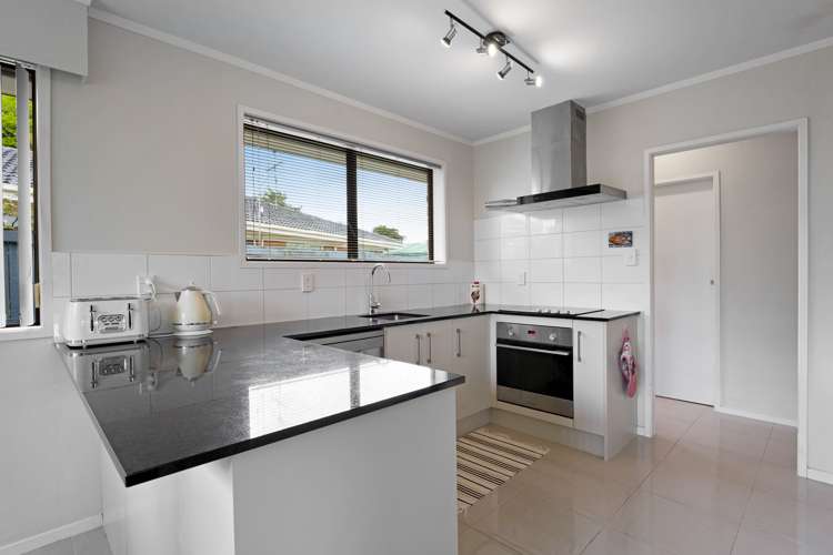 14 Gibbons Road Manurewa_6