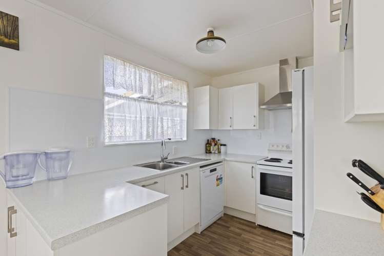 53 Sunnyvale Street Bell Block_10