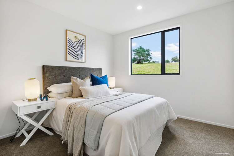 4 Odlin Lane Red Beach_14