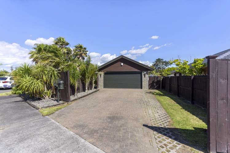 7 Robina Court_0