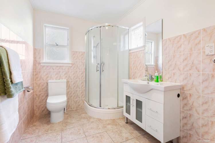 76 Parau Street Mount Eden_13