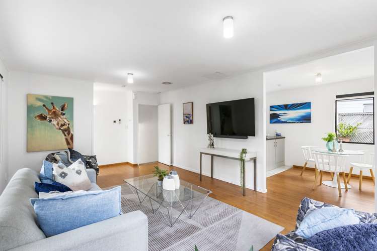 1/10 Remus Place Totara Vale_5