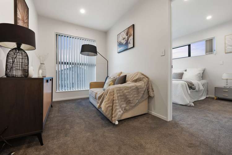 10 Alluvial Street Flat Bush_18