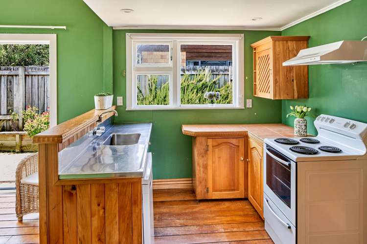 10 Lambley Road Titahi Bay_1