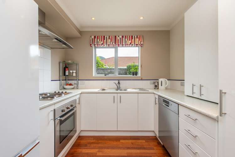 4 Woodhouse Avenue Karori_8