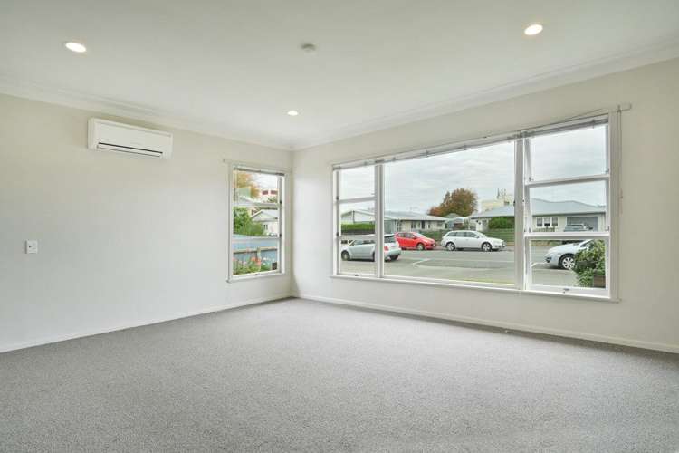 305 King Street South Hastings_6