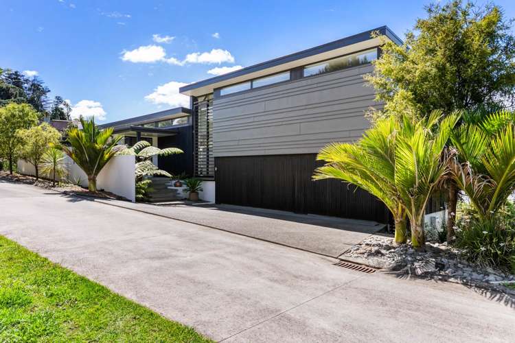 8 Saran Place Hillsborough_22