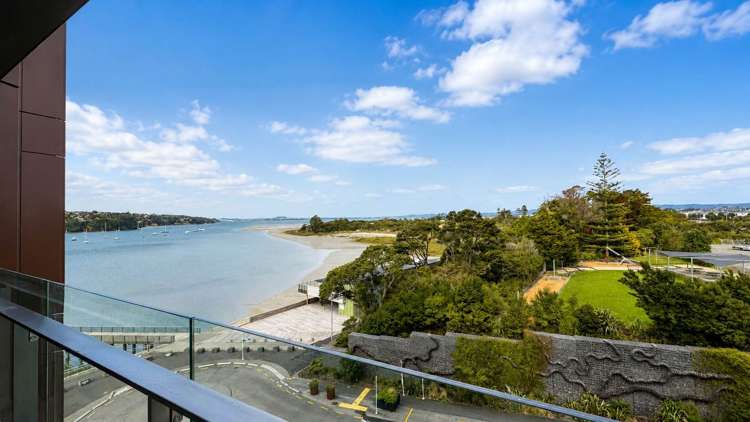 709/6 Boundary Road Hobsonville_7