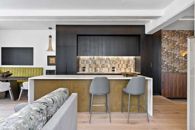 5F/2 Queen Street City Centre_2