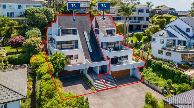 1/7 & 2/7 Calypso Place Rothesay Bay_1