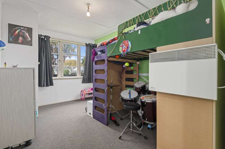 2 Hinton Place Roslyn_9