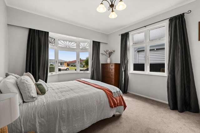 810 Queen Street East Parkvale_2